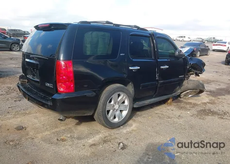 2011 GMC Yukon Slt z USA, uszkodzony, nr VIN 1GKS2CE0XBR119609